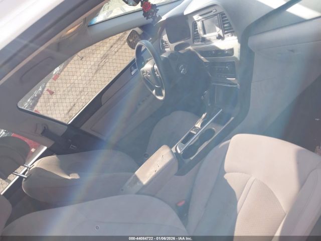 Hyundai SONATA Se Image 2