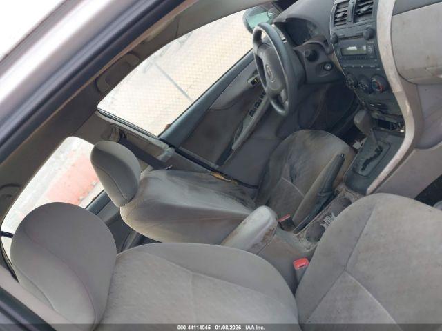 Toyota Corolla Le Image 8