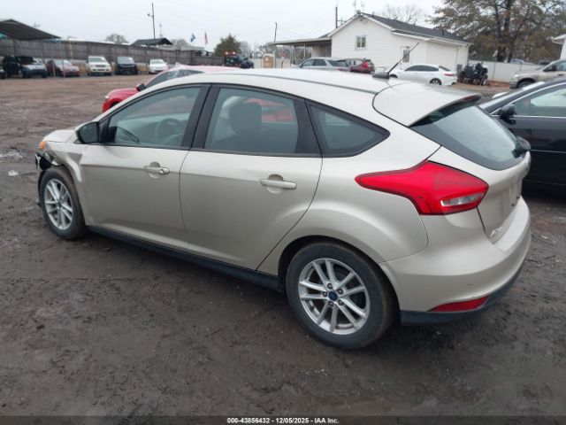 Ford Focus Se Image 11