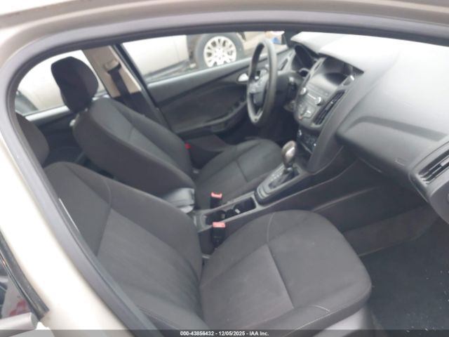 Ford Focus Se Image 3