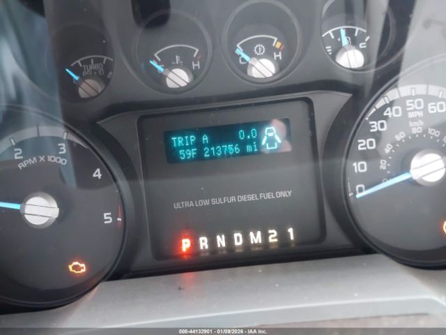 Ford F-250 Xl Image 3