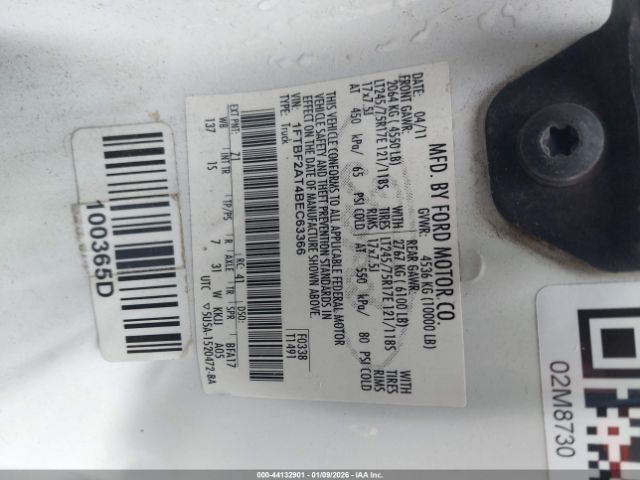 Ford F-250 Xl Image 14